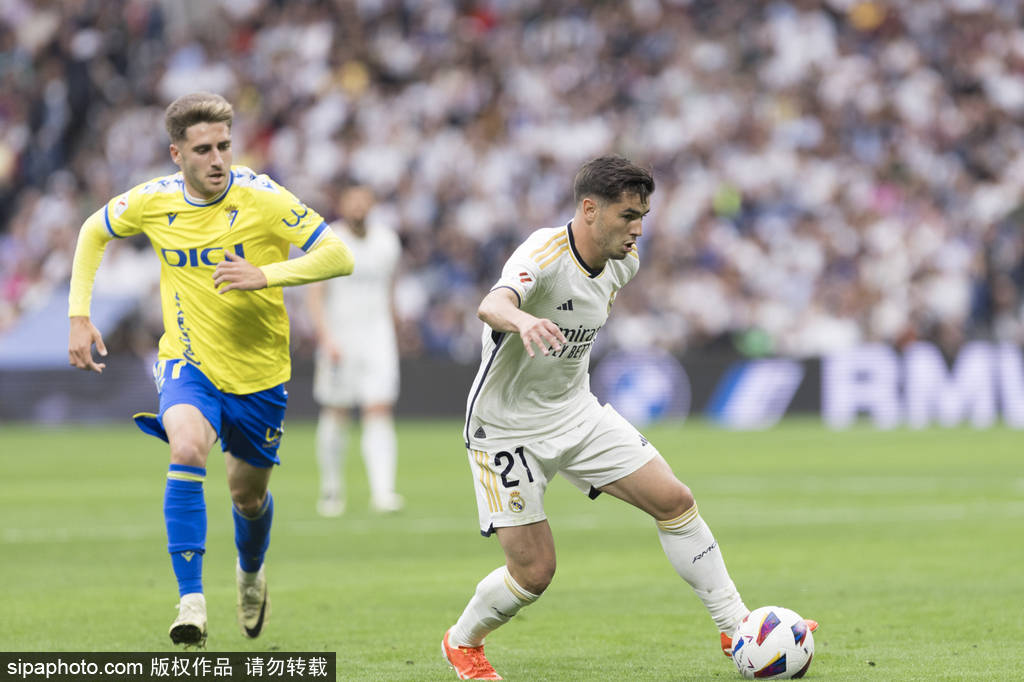 键时刻做出 键时刻做出