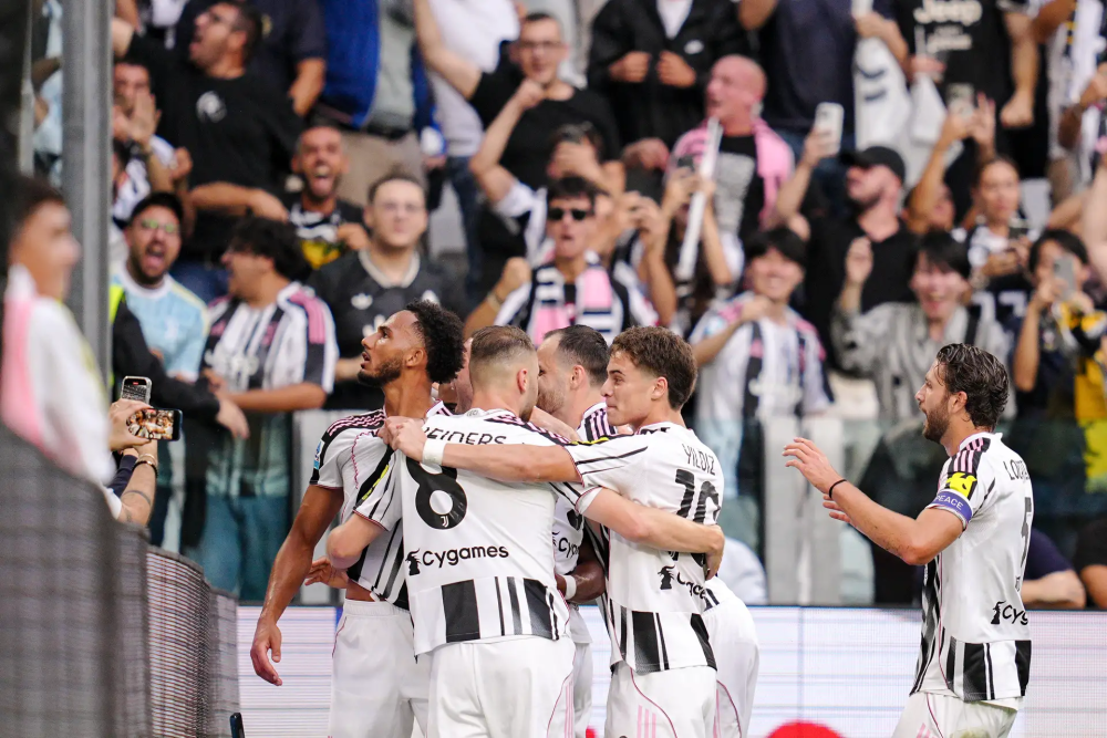 背景下做出 背景下做出