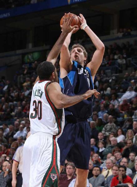 组赛初期截 组赛初期截