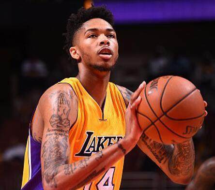 除了战术和 除了战术和